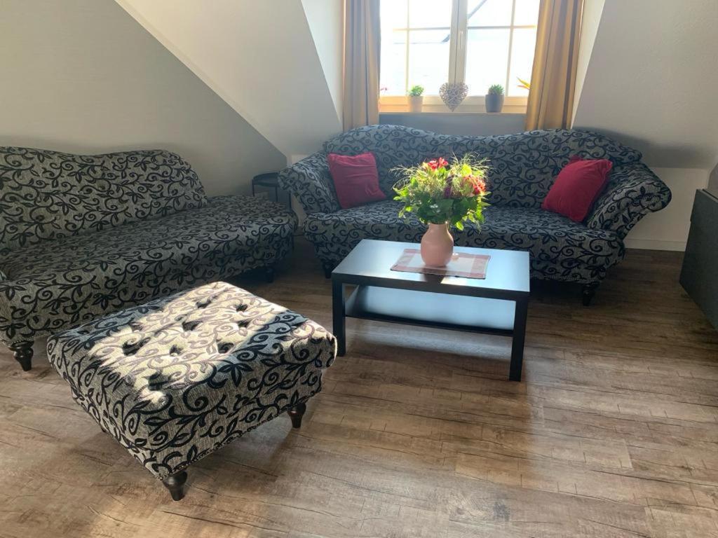 Ferienwohnung Fischer Mit E-Ladestation Direkt Am Haus Schwarzenberg  Exterior foto